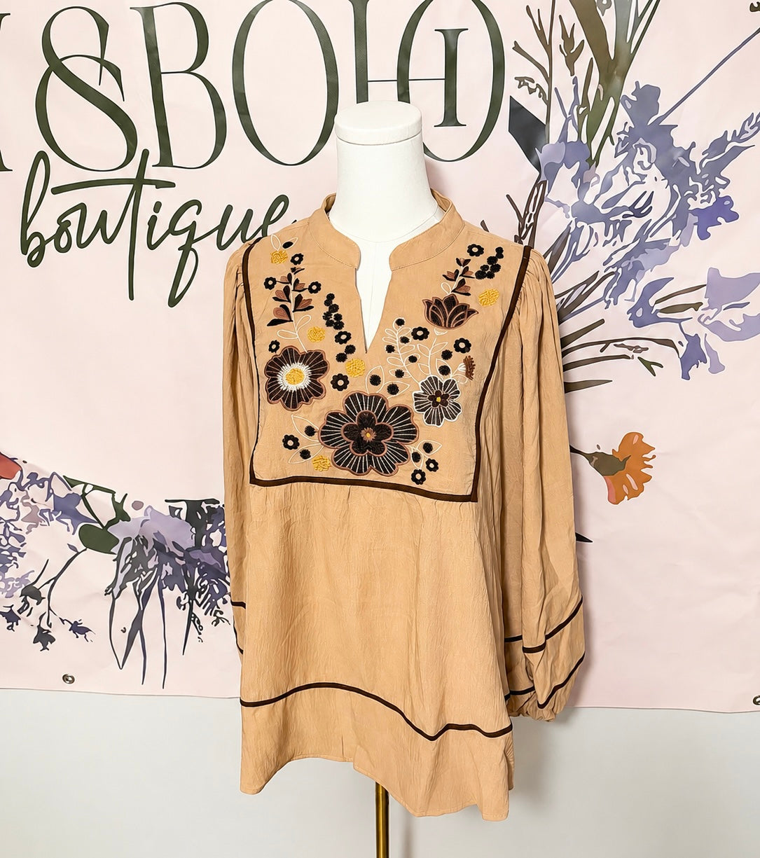 Curvy: Golden Hour Garden Top