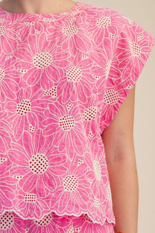 Scallop Hem Floral Set