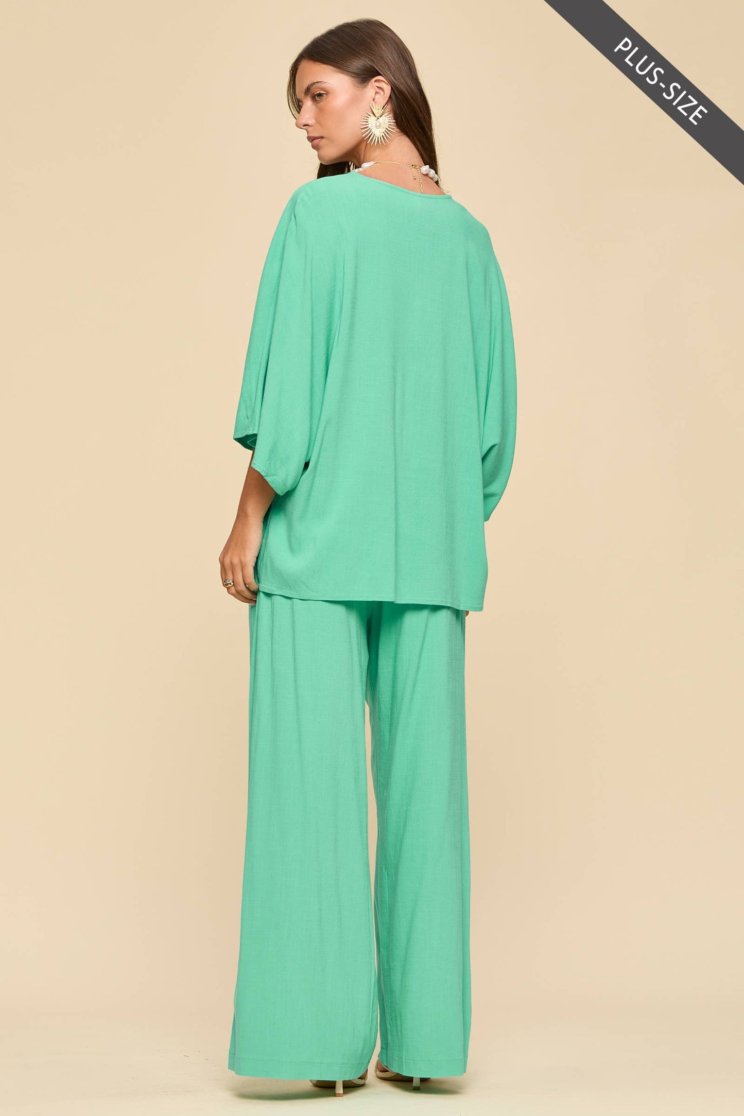 Curvy 2-Piece Linen Summer Set: Emerald