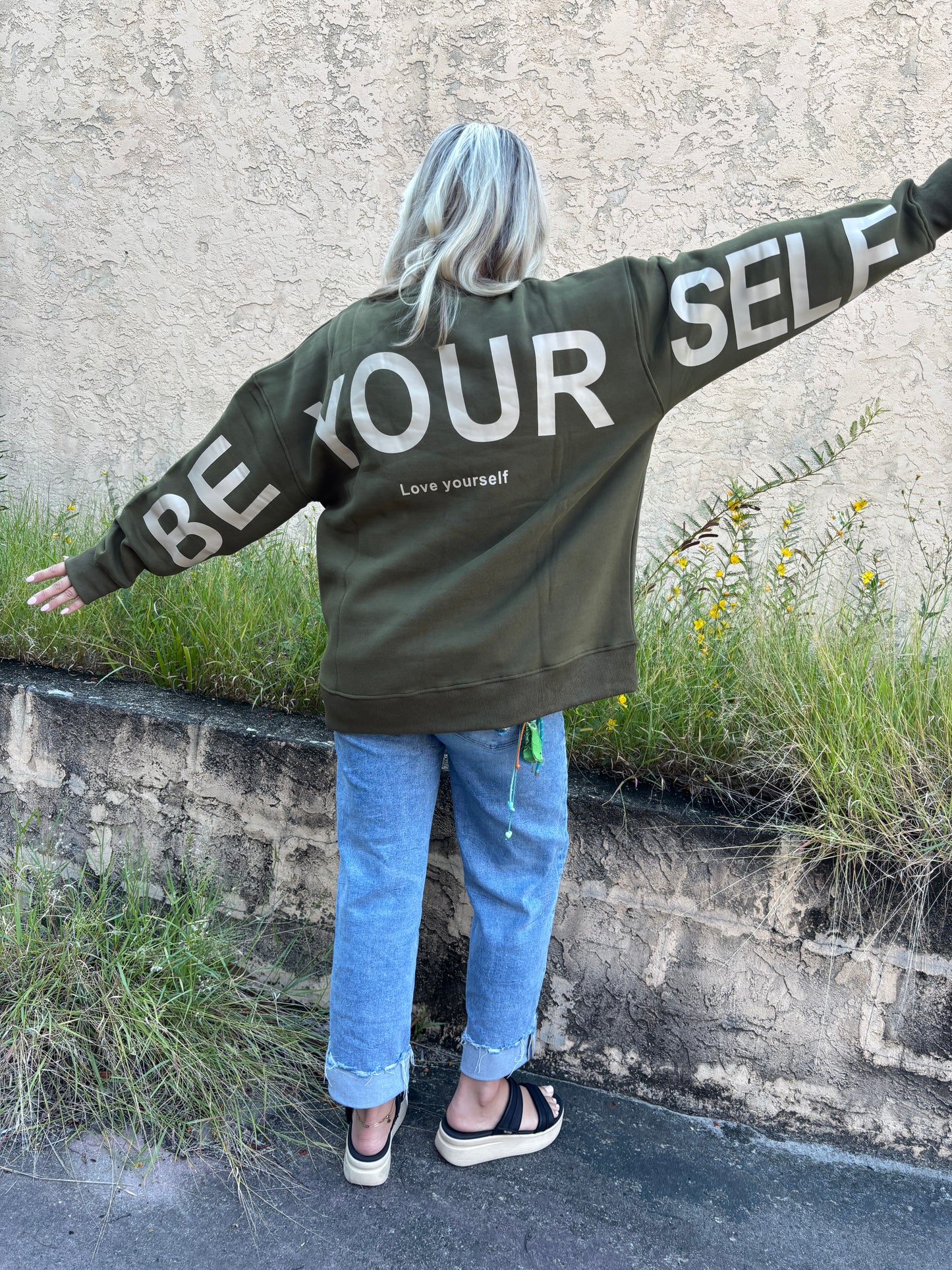 Love Yourself Pull Over