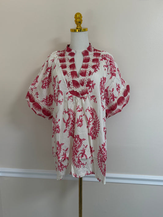 Curvy: Cherry Blossom Breeze Top