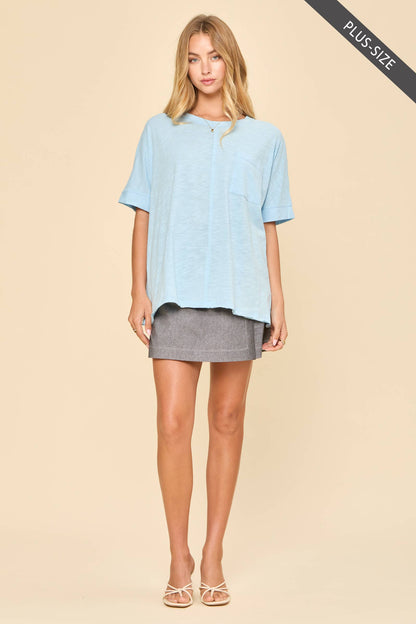 Curvy: Coastal Calm T-Shirt-Light Blue