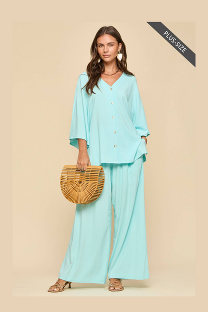 Curvy: 2-Piece Linen Summer Set: Baby Blue