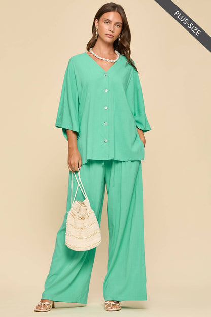 Curvy 2-Piece Linen Summer Set: Emerald