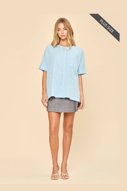 Curvy: Coastal Calm T-Shirt-Light Blue