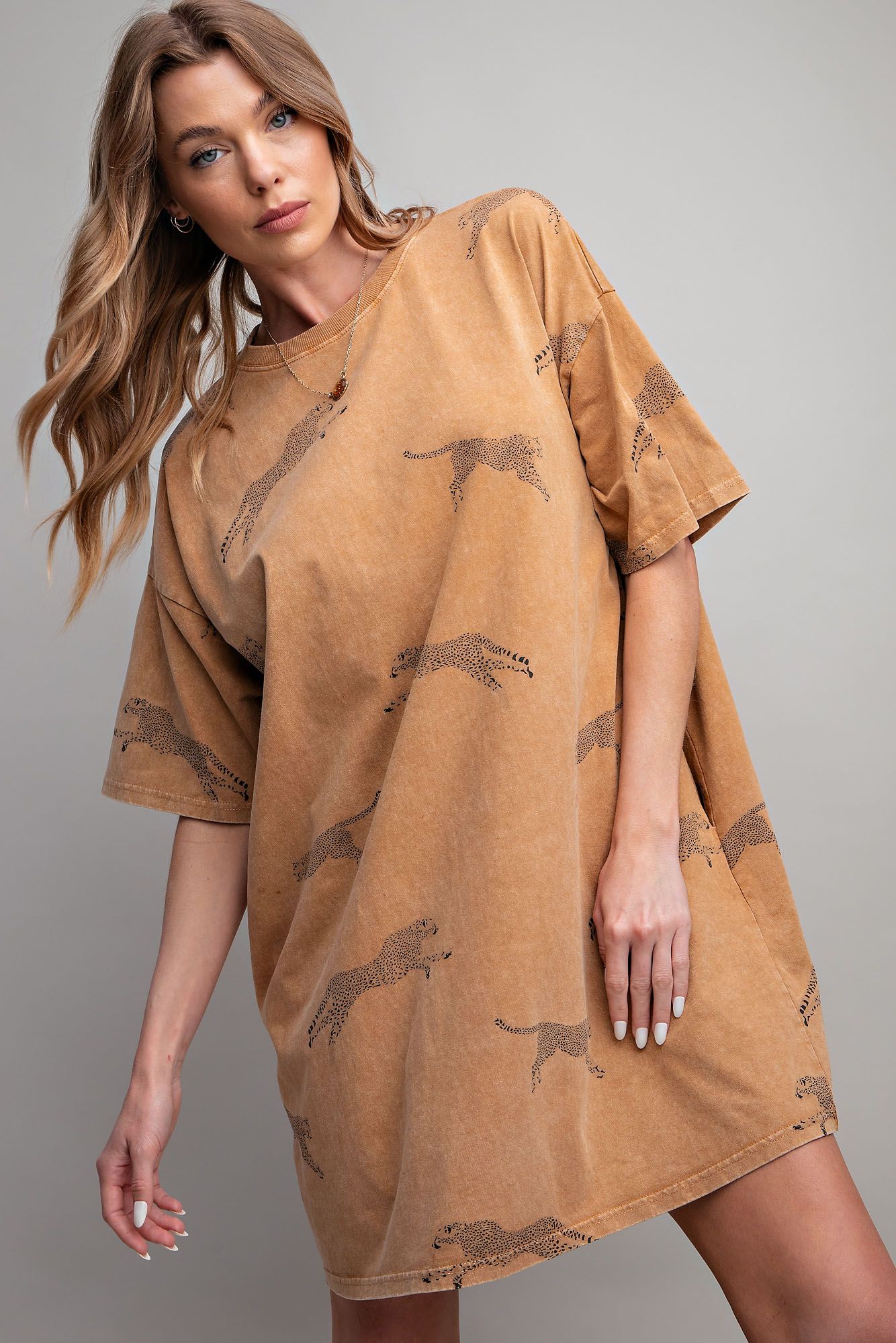 Curvy: Desert Cat Lounge Dress