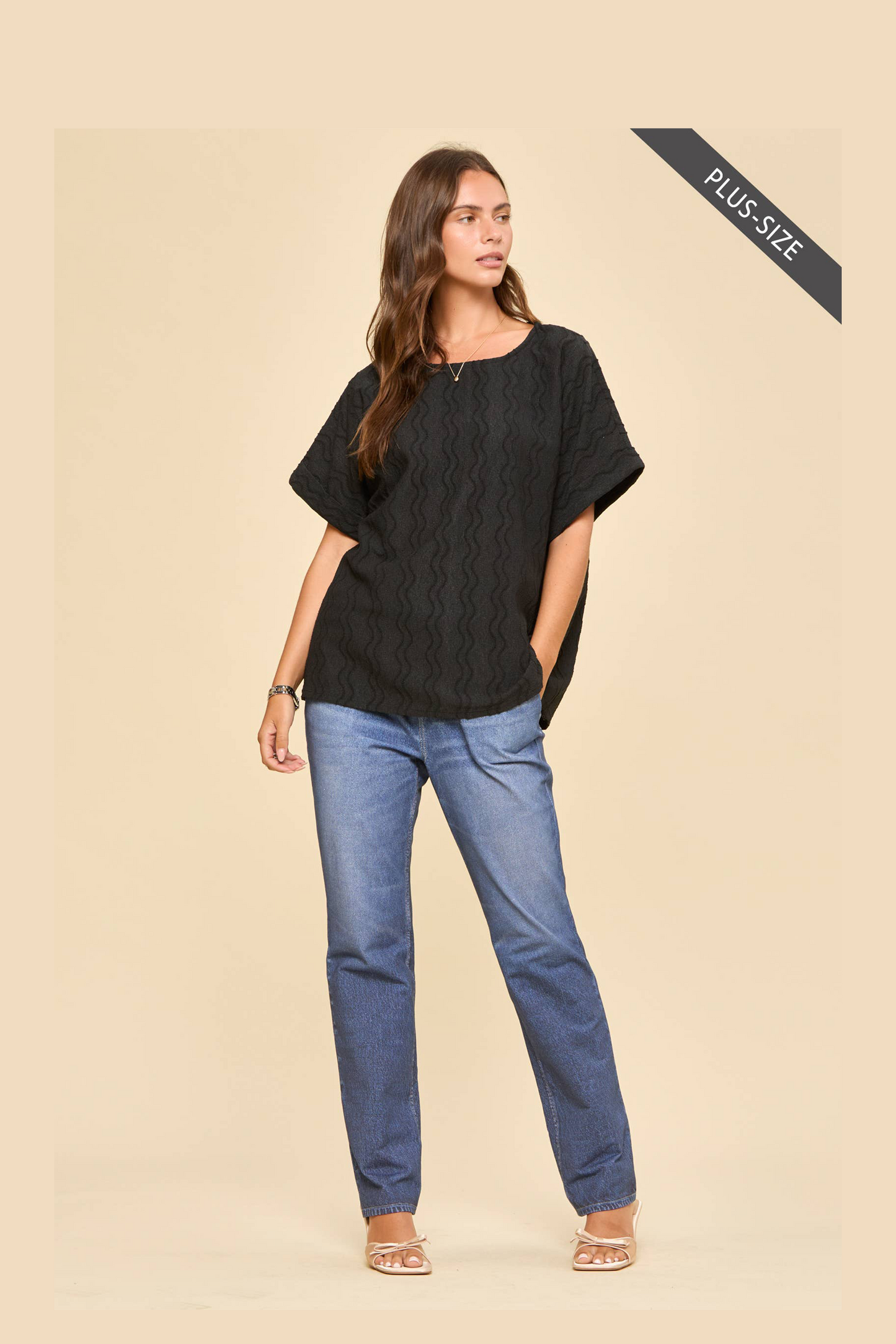 Curvy: The Black Tide T-Shirt